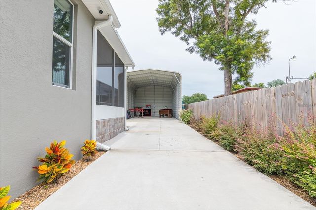 5816 LITTLE RIVER DRIVE, Tampa, FL 33615