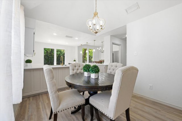 517 E Beady Road, Arlington, TX 76006