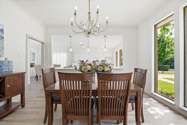 517 E Beady Road, Arlington, TX 76006