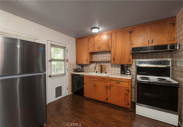 8841 California, Riverside, CA 92503
