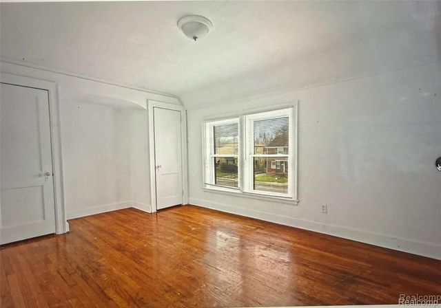1946 Ewald Circle, Detroit, MI 48238