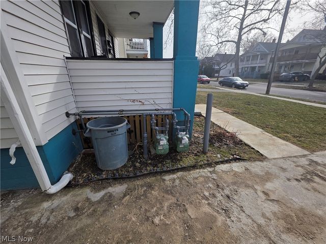 513 E 143rd Street, Cleveland, OH 44110