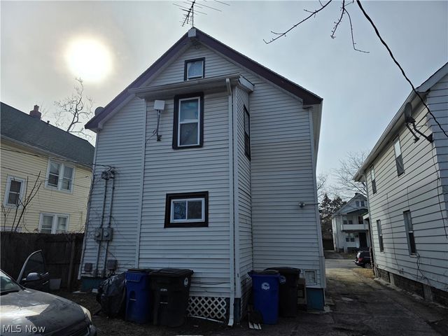 513 E 143rd Street, Cleveland, OH 44110