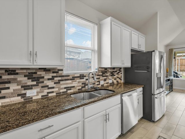 916 Monarch Lane, Celina, TX 75009