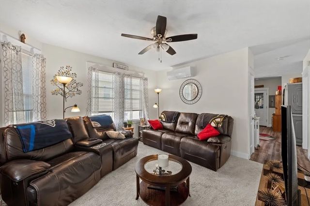 97 Courtland Street 3, Worcester, MA 01602