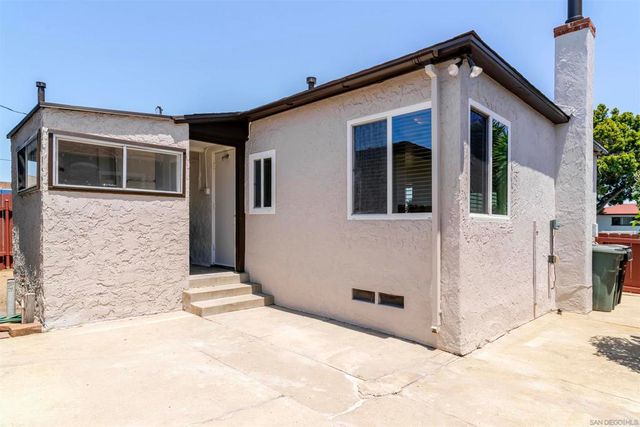 260 E St, Chula Vista, CA 91910