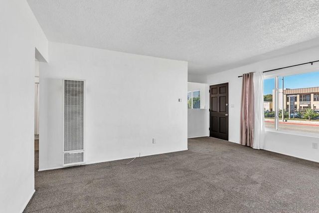 260 E St, Chula Vista, CA 91910