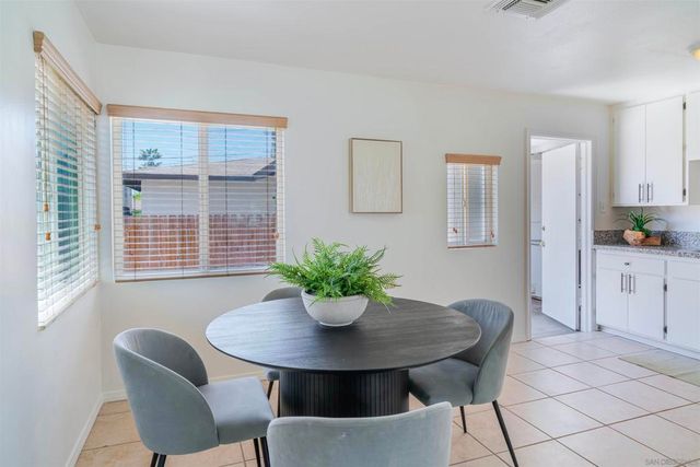 260 E St, Chula Vista, CA 91910