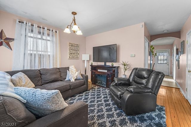 20 S Wilber St, Belleville Twp., NJ 07109
