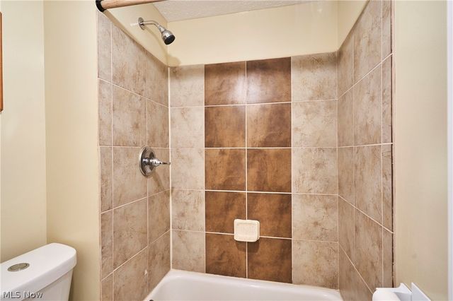 3218 Marvin Avenue, Cleveland, OH 44109