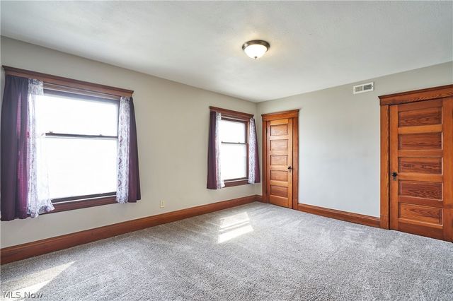 3218 Marvin Avenue, Cleveland, OH 44109