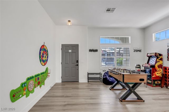 10082 Prairie Dove Avenue, Las Vegas, NV 89117