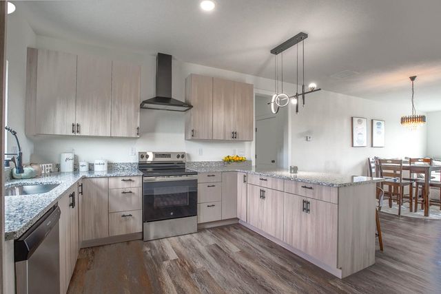275 S ArborValley, Valley Center, KS 67147