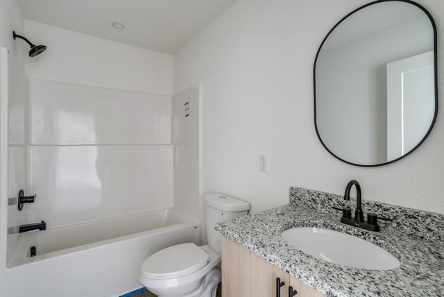 275 S ArborValley, Valley Center, KS 67147