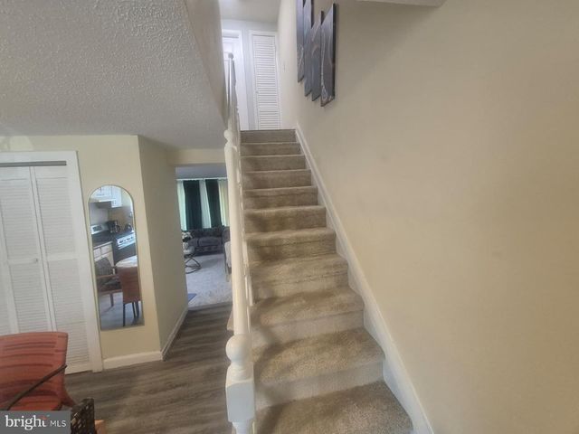1835 VILLAGE GREEN DR, Hyattsville, MD 20785