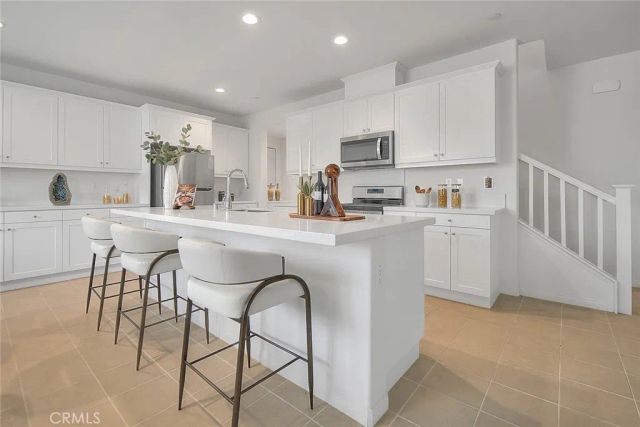 3975 E Fincastle St, Ontario, CA 91761