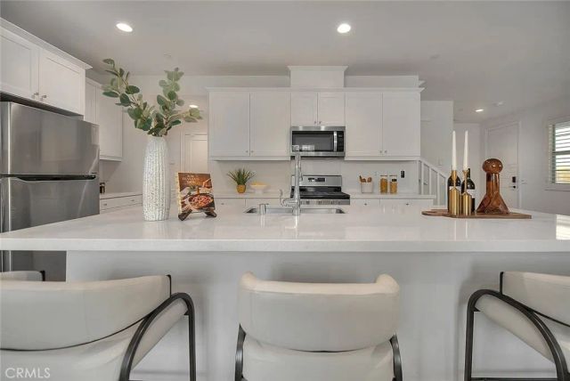 3975 E Fincastle St, Ontario, CA 91761