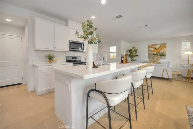 3975 E Fincastle St, Ontario, CA 91761