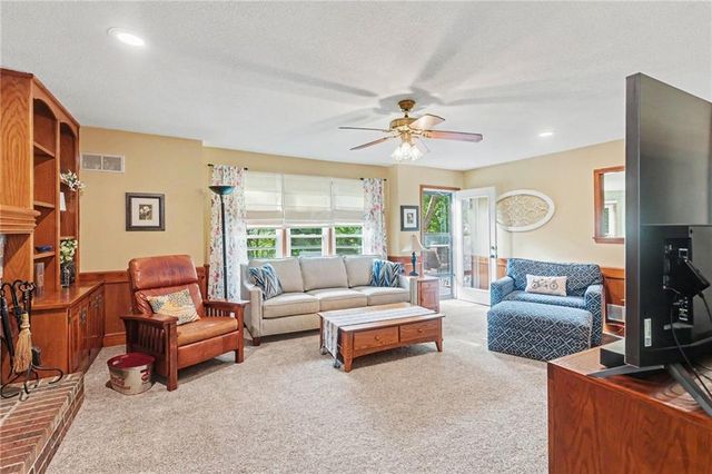 11613 S Penrose Street, Olathe, KS 66061