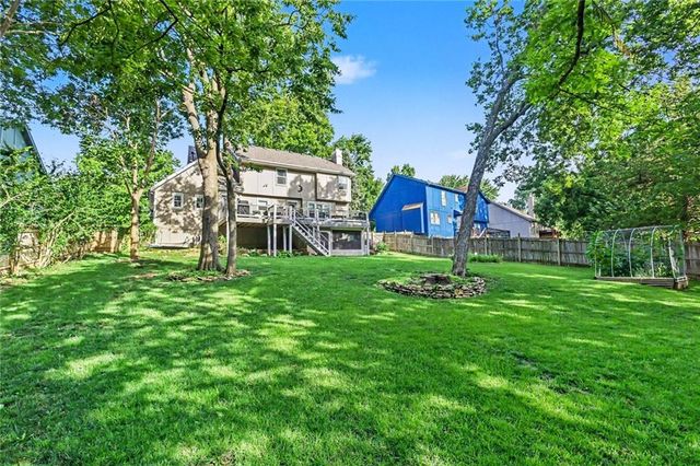 11613 S Penrose Street, Olathe, KS 66061