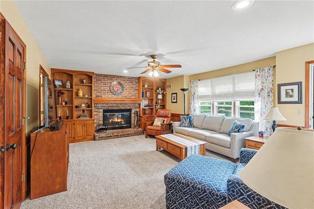 11613 S Penrose Street, Olathe, KS 66061