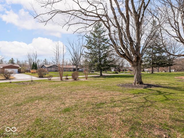 4740 Wyandott Trail, Indianapolis, IN 46250