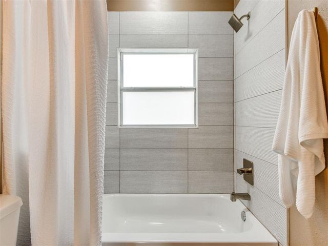 1911 NW 13th Street, Oklahoma City, OK 73106