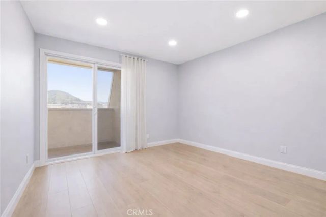 121 Sinclair Avenue 213, Glendale, CA 91206