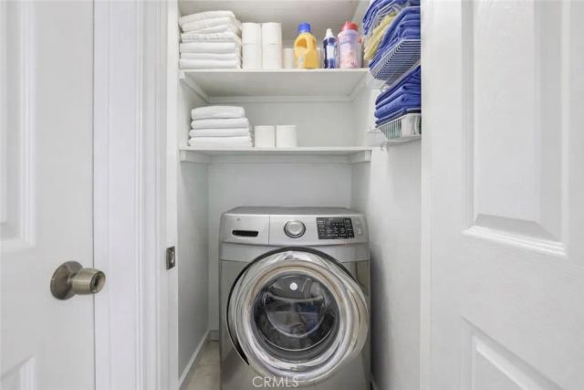 121 Sinclair Avenue 213, Glendale, CA 91206