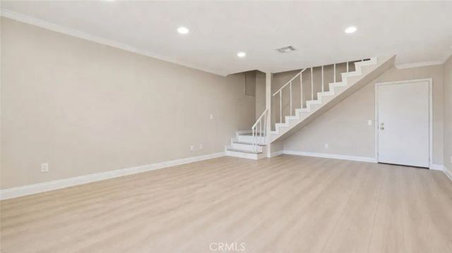 121 Sinclair Avenue 213, Glendale, CA 91206