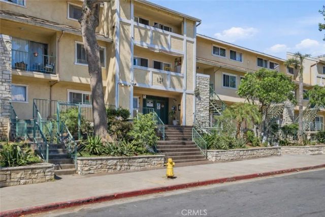 121 Sinclair Avenue 213, Glendale, CA 91206