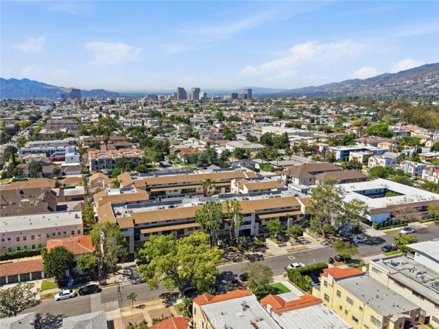 121 Sinclair Avenue 213, Glendale, CA 91206