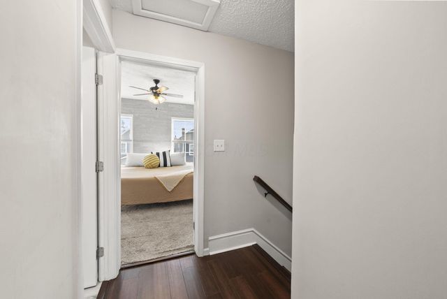 674 Stanley Avenue, Columbus, OH 43206