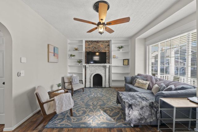 674 Stanley Avenue, Columbus, OH 43206