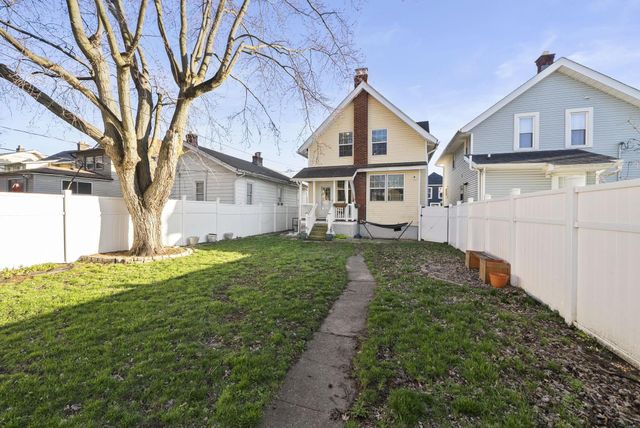 674 Stanley Avenue, Columbus, OH 43206