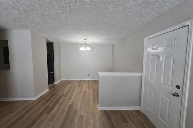 6101 Par Four Way, Lithonia, GA 30038