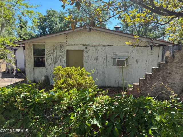 420 INTERLACHEN Boulevard, Interlachen, FL 32148