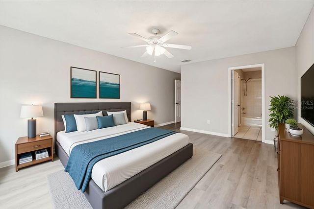 18214 PARADISE POINT DRIVE, Tampa, FL 33647