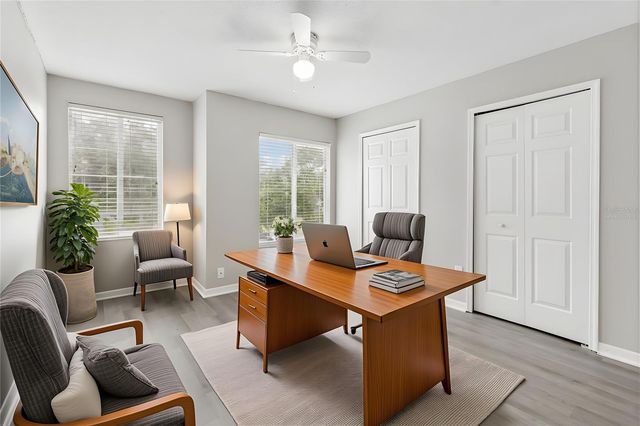 18214 PARADISE POINT DRIVE, Tampa, FL 33647