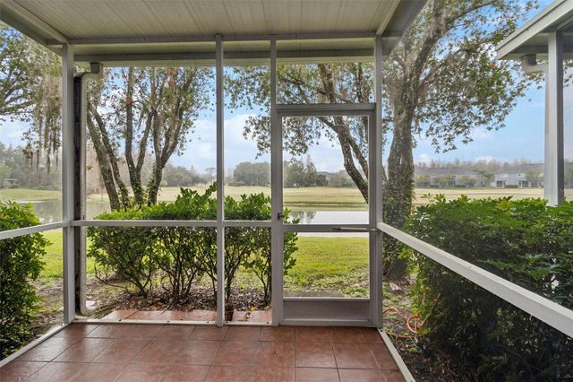 18214 PARADISE POINT DRIVE, Tampa, FL 33647