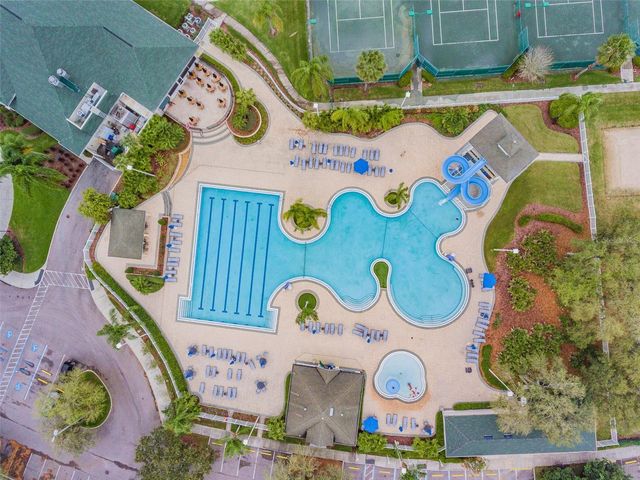 18214 PARADISE POINT DRIVE, Tampa, FL 33647