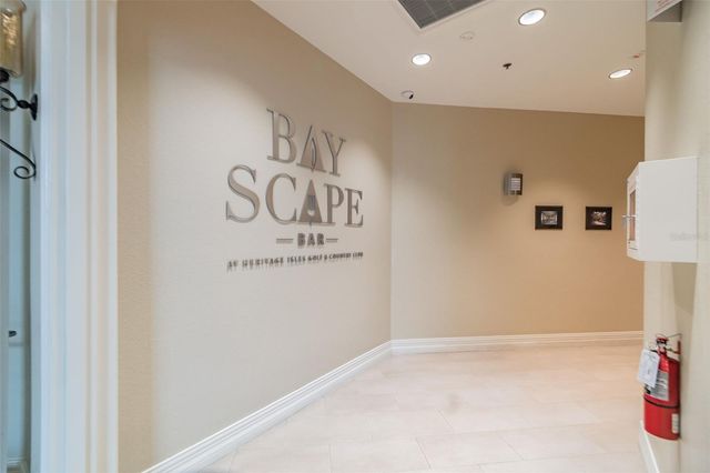 18214 PARADISE POINT DRIVE, Tampa, FL 33647