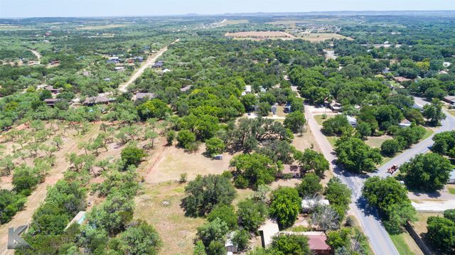 101 East Street, Buffalo Gap, TX 79508