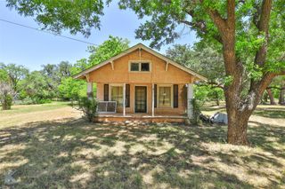 101 East Street, Buffalo Gap, TX 79508