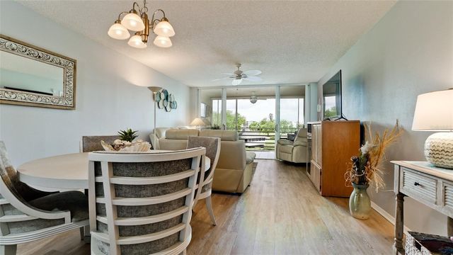 4570 PINEBROOK CIRCLE 302, Bradenton, FL 34209