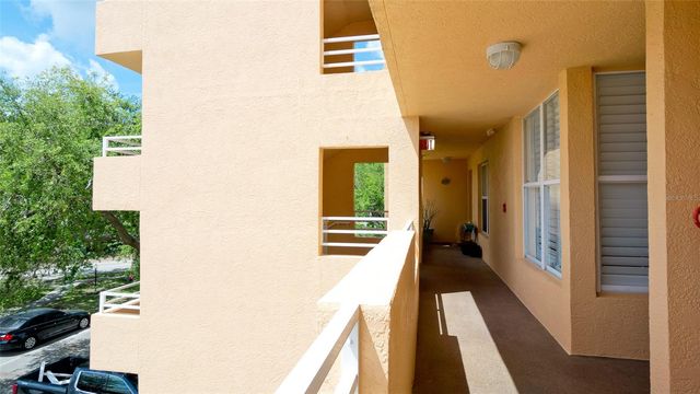 4570 PINEBROOK CIRCLE 302, Bradenton, FL 34209