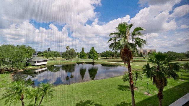 4570 PINEBROOK CIRCLE 302, Bradenton, FL 34209
