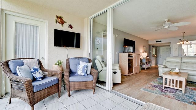 4570 PINEBROOK CIRCLE 302, Bradenton, FL 34209
