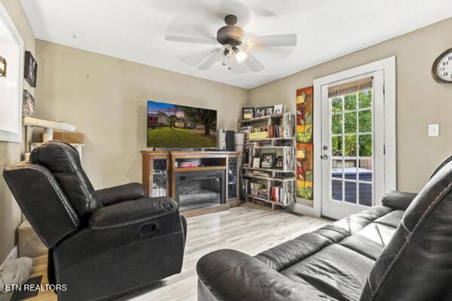 2830 Conner Drive, Knoxville, TN 37918