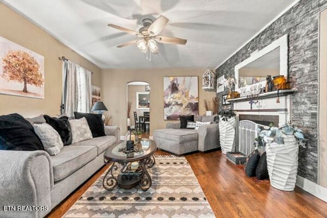 2830 Conner Drive, Knoxville, TN 37918